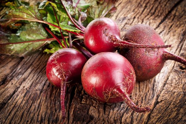 Beetroot Pickled Tomatoes: 8 Recipes