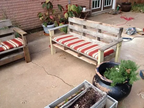 Bench from pallets: how to make a garden bench from pallets, a drawing and a do-it-yourself craft assembly diagram