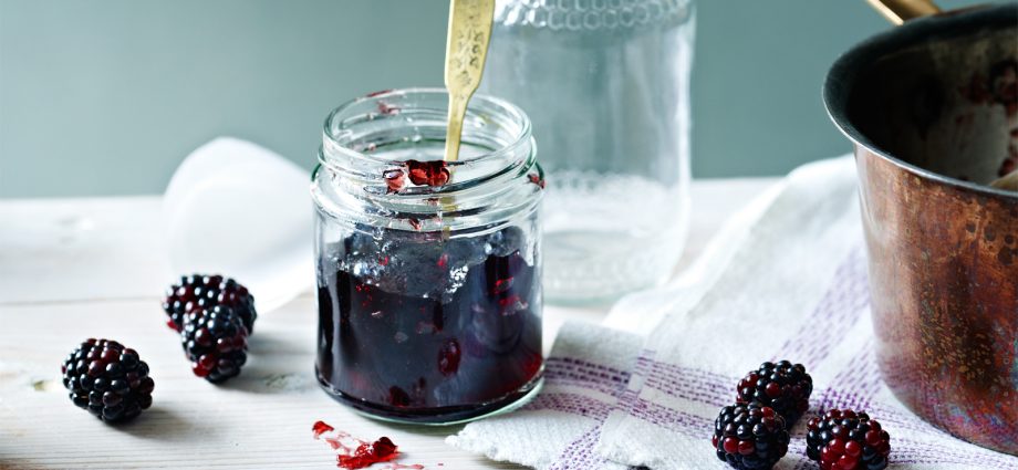 Blackberry jelly