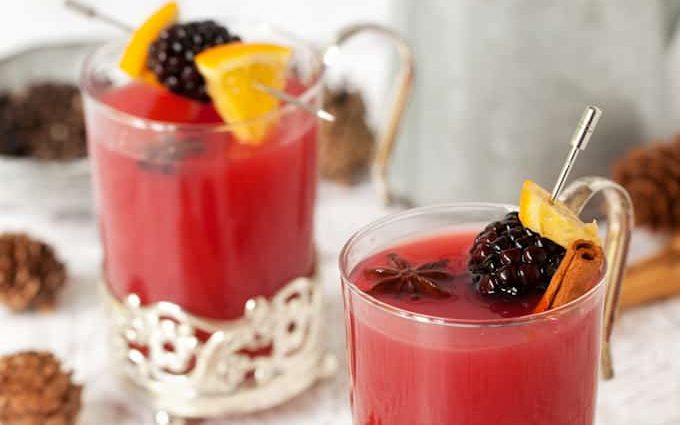 Blackberry juice: with apples, with orange