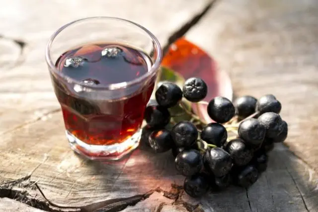 Blackberry liqueur