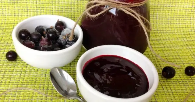 Blackcurrant: jelly for the winter without cooking