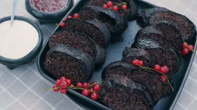 Blood sausage with buckwheat: calories, benefits and harms