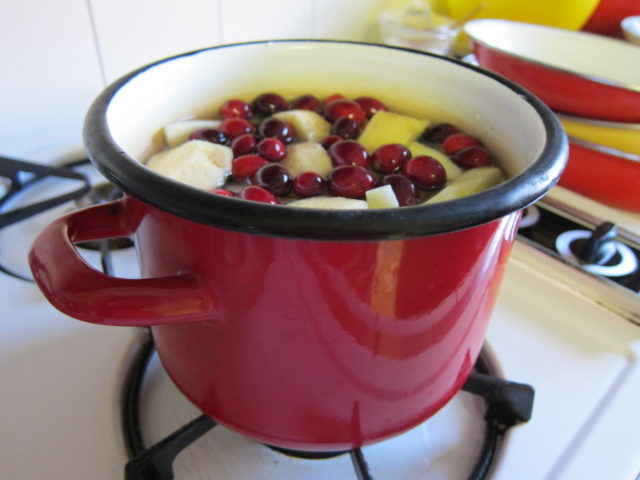 Blueberry compote for the winter without sterilization