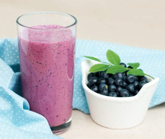 blueberry smoothie