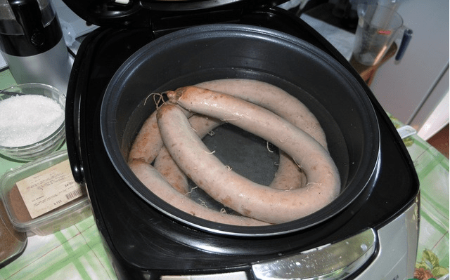 Boiled-smoked sausages from meat of turkeys, pork, beef and other types of meat