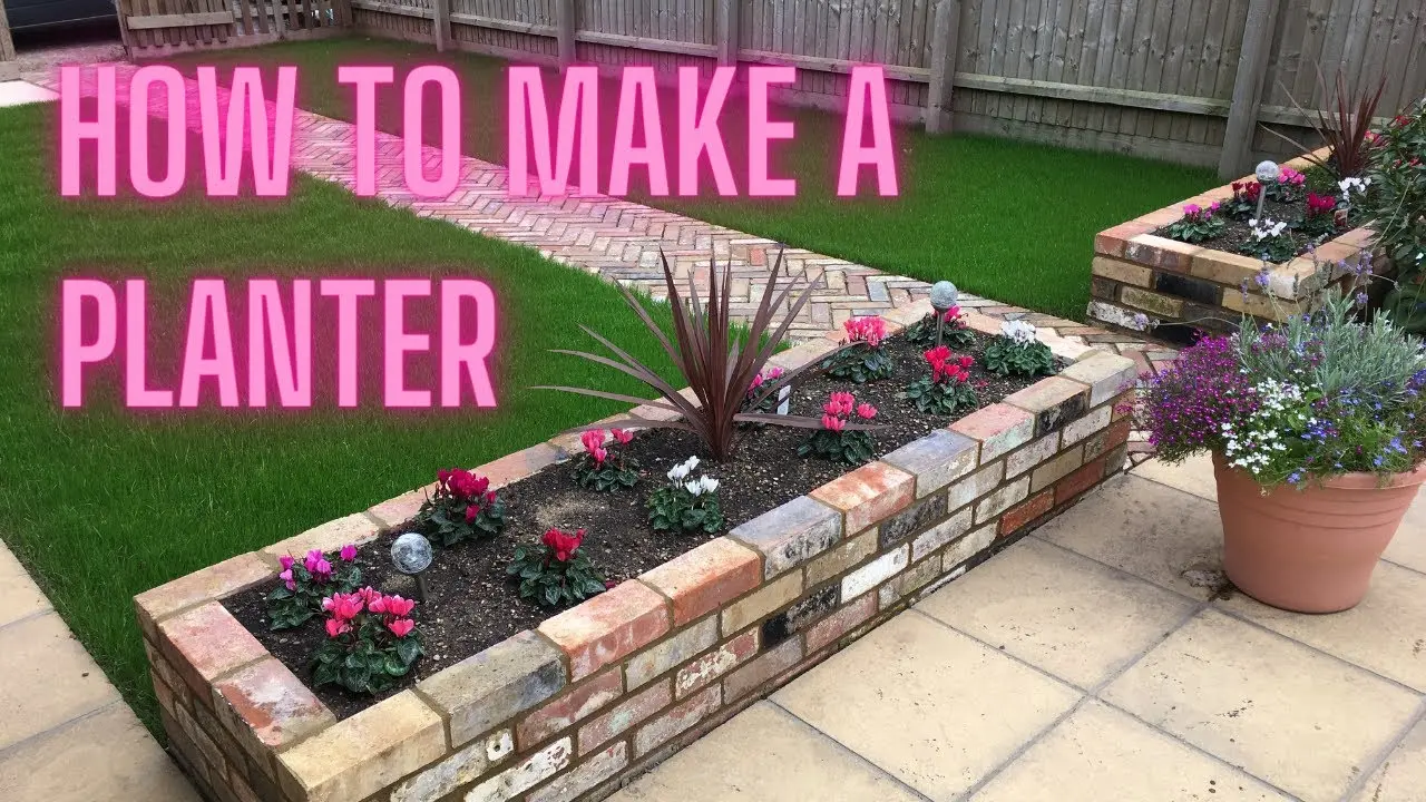 Brick flower beds: do it yourself