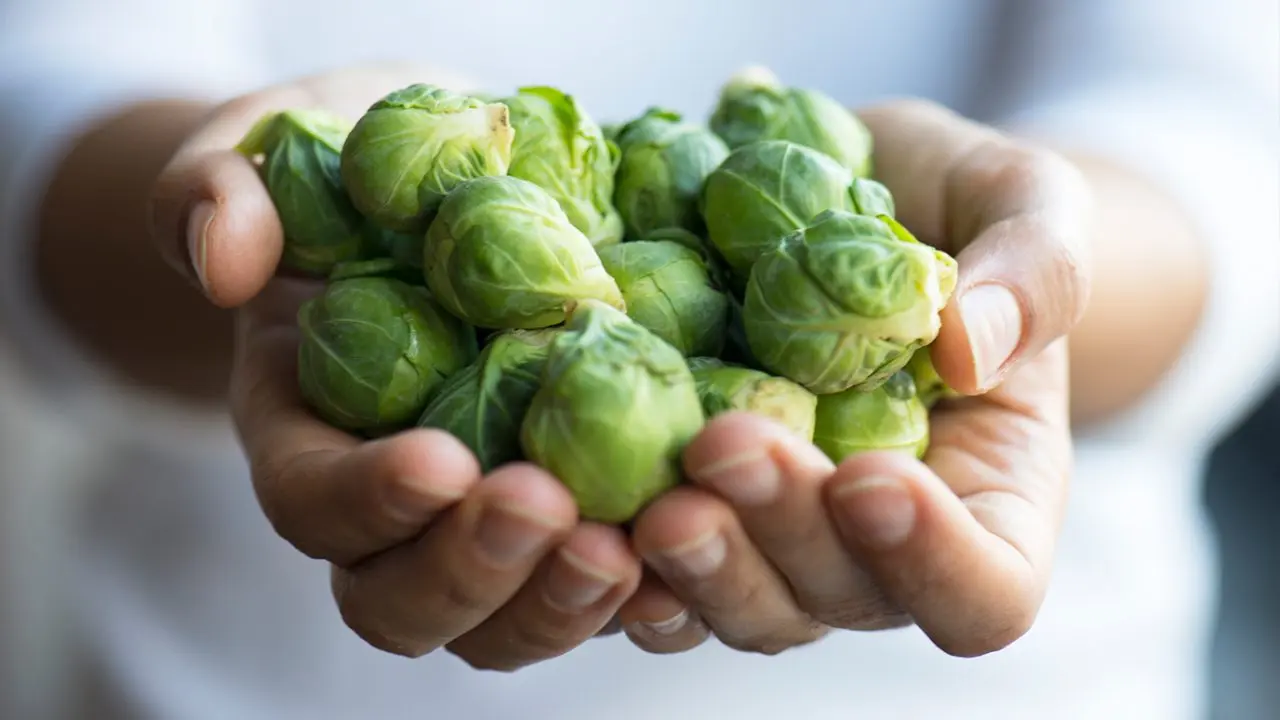 Broccoli and Brussels sprouts will help fight cancer