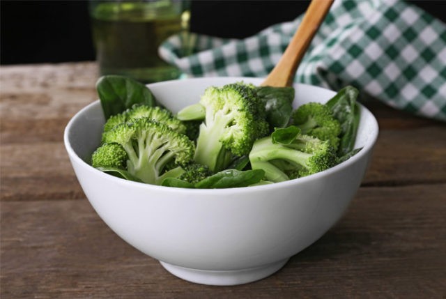 Broccoli cabbage: benefits and harms, medicinal properties, composition