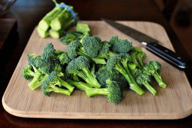 Broccoli cabbage: benefits and harms, medicinal properties, composition