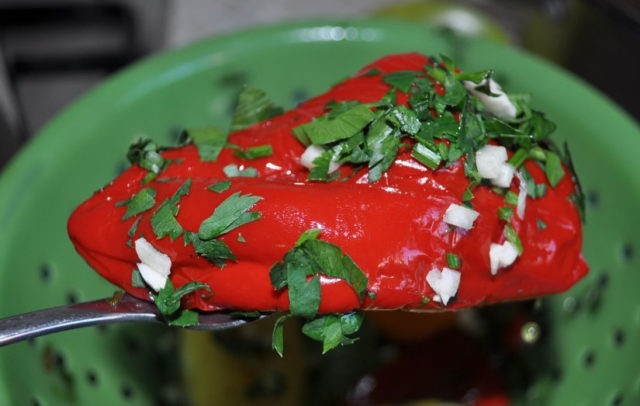 Bulgarian pepper for the winter in Armenian: step-by-step cooking recipes with photos, videos