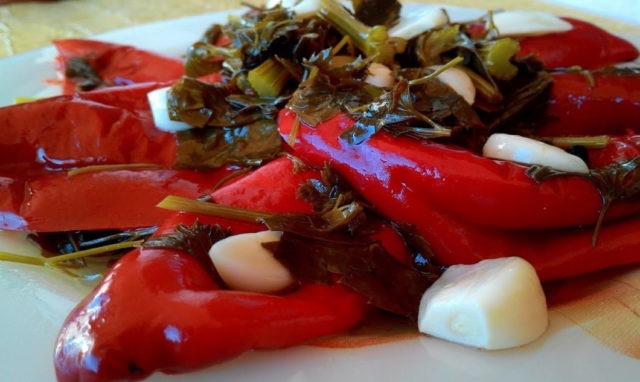 Bulgarian pepper for the winter in Armenian: step-by-step cooking recipes with photos, videos