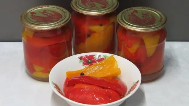 Bulgarian pepper in oil for the winter: delicious canning and pickling recipes with photos