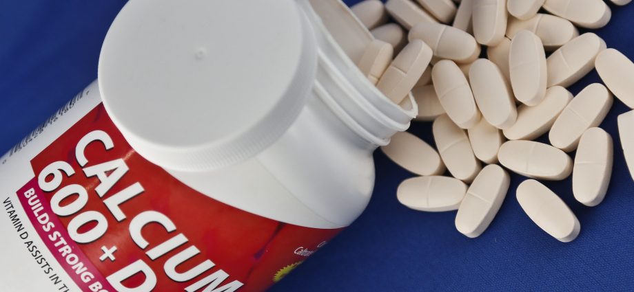 Calcium supplements increase the risk of a heart attack