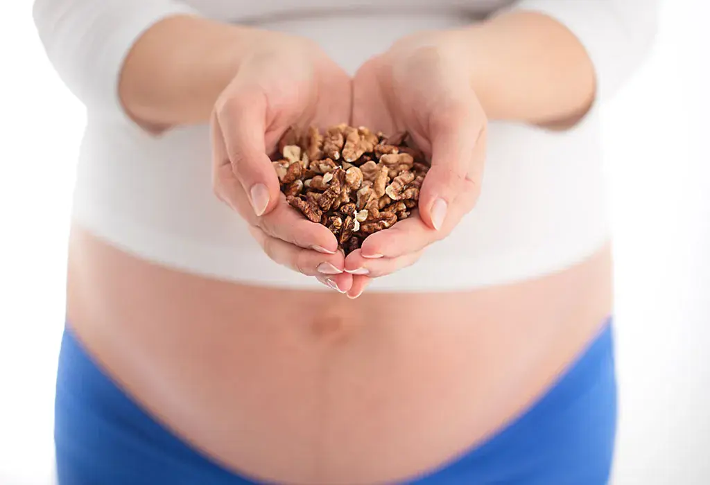 Can pregnant women eat walnuts