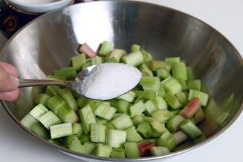 Can you freeze rhubarb