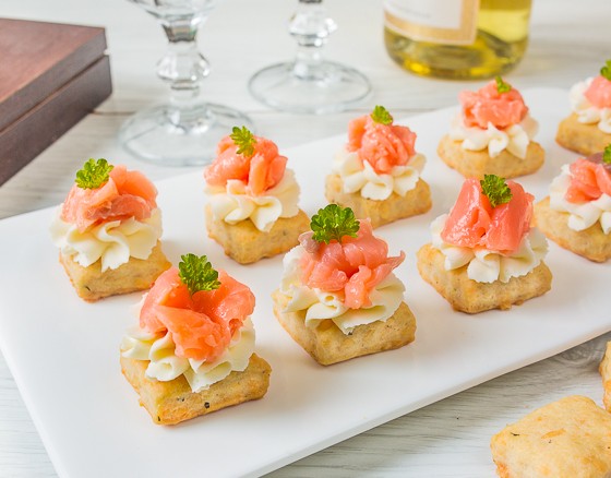 Canape with salmon on skewers and without: 17 recipes for original snacks with photos