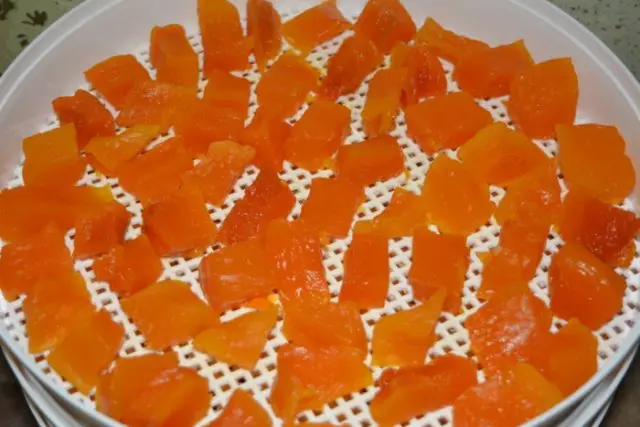 Candied papaya