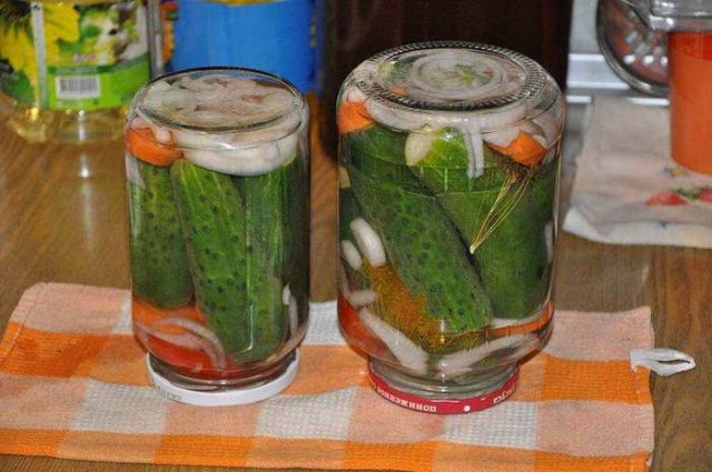 Canned cucumbers Bulgaria is resting: salting recipes for the winter