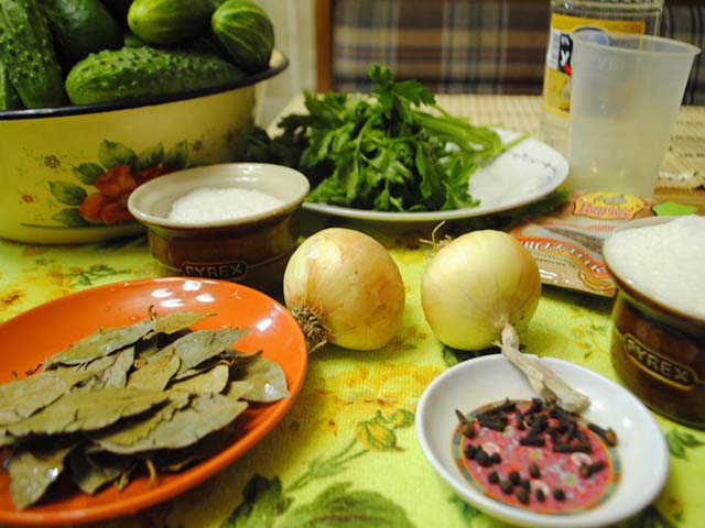 Canned cucumbers Bulgaria is resting: salting recipes for the winter