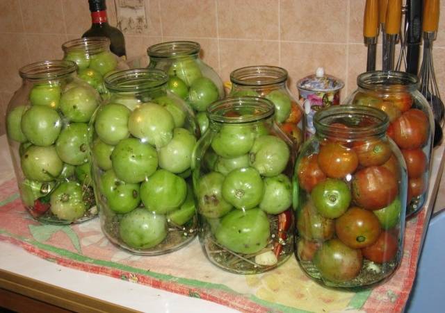 Canned Green Tomatoes: Winter Recipes