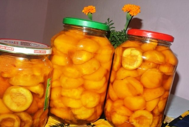 Canned peaches in syrup for the winter