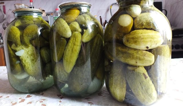 Canning cucumbers with citric acid for the winter in liter jars