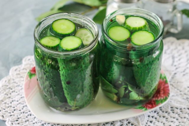 Canning cucumbers with citric acid for the winter in liter jars