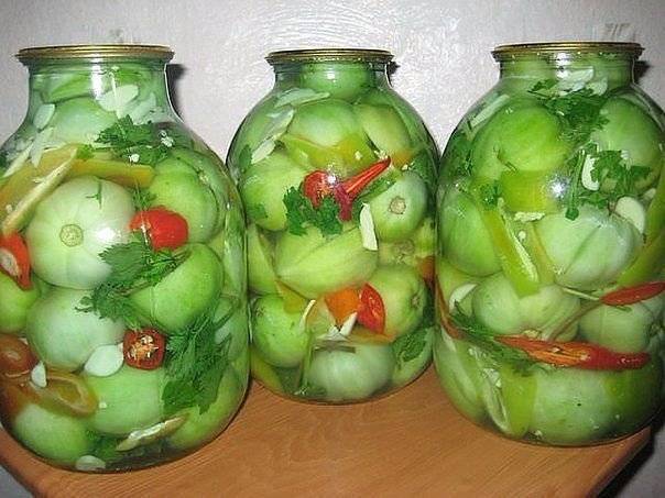 Canning green tomatoes for the winter without sterilization 