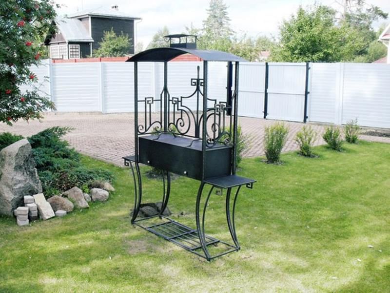 Canopy for barbecue or barbecue: design features, drawings and assembly diagrams + photos of metal and wood visors