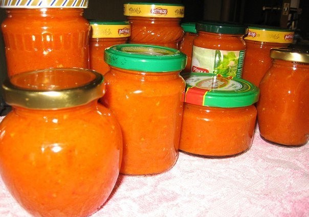 Caviar from carrots and onions for the winter