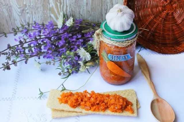 Caviar from carrots and onions for the winter