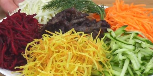 Chafan salad: a classic recipe with chicken, beef, vegetables