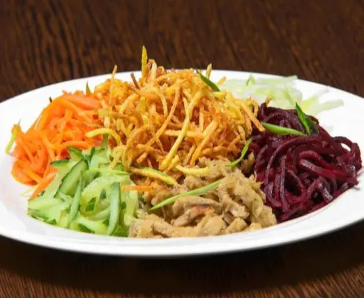 Chafan salad: a classic recipe with chicken, beef, vegetables