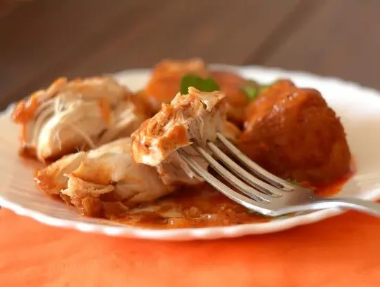 Chakhokhbili from chicken: recipes in a slow cooker