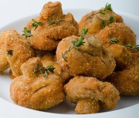 Champignon mushrooms in batter: how to cook in a pan and deep-fried, recipes with photos