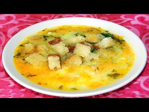 Cheese soup with chanterelles: with melted cheese, chicken