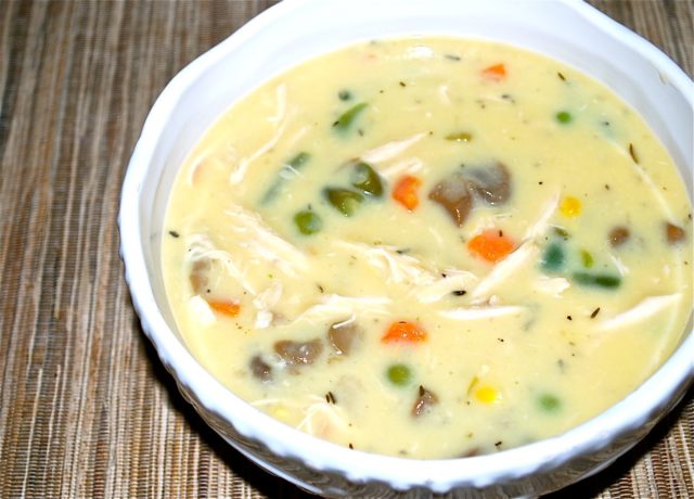 Cheese soup with mushrooms: cooking recipes