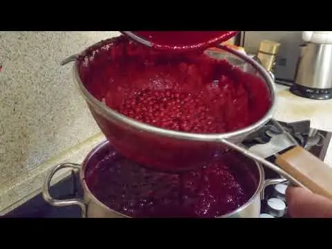 Cherries in syrup for the winter: without sterilization, for cake, pitted and with pits