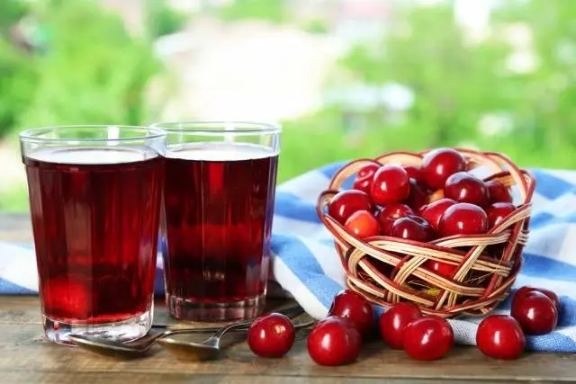 Cherry compote: recipes for the winter in jars