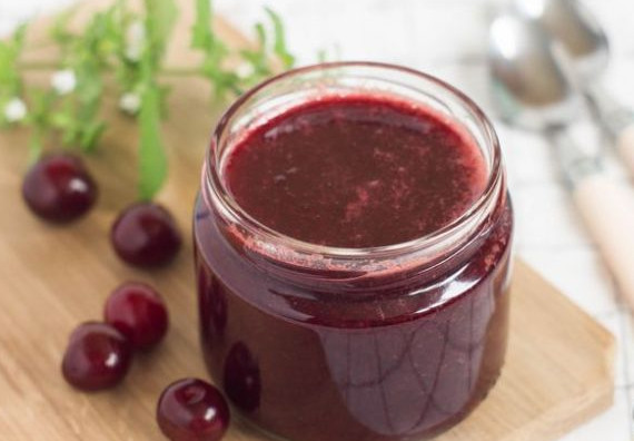 Cherry confit (confiture): recipes for cake, for cupcakes from fresh and frozen berries