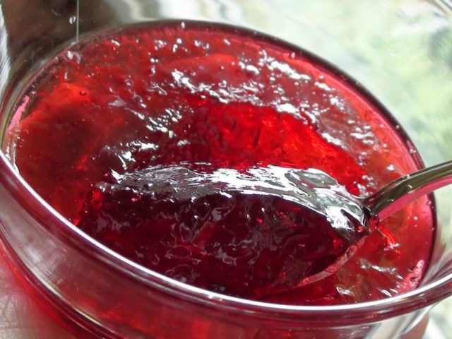 Cherry jam: recipes for the winter at home with pectin, gelatin