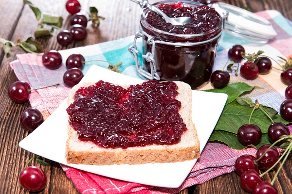 Cherry jam: recipes for the winter at home with pectin, gelatin