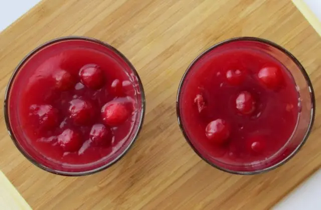 Cherry jelly: recipes with starch, from jam, from juice, from syrup, from compote