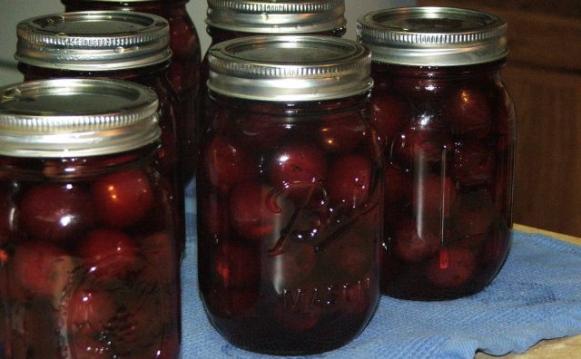 Cherry juice - recipes for the winter