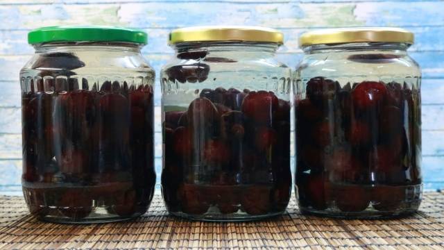 Cherry tincture recipe at home