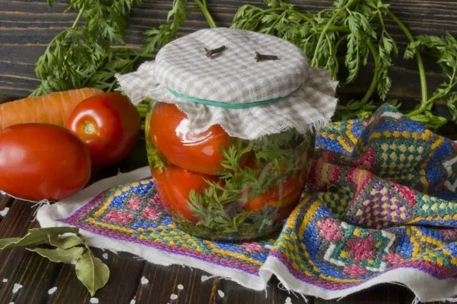 Cherry tomatoes for the winter in jars