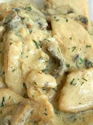 Chicken breast with champignons: delicious recipes