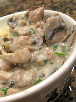 Chicken fillet with champignons: recipes for cooking delicious dishes