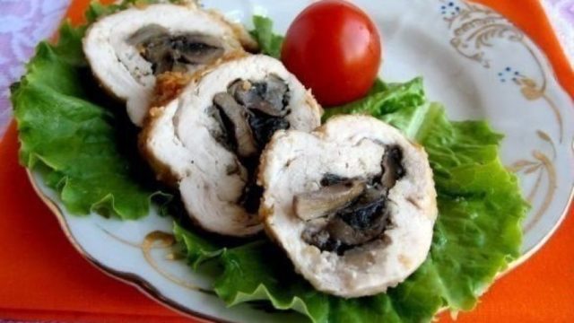 Chicken rolls with prunes: step by step recipes with photos